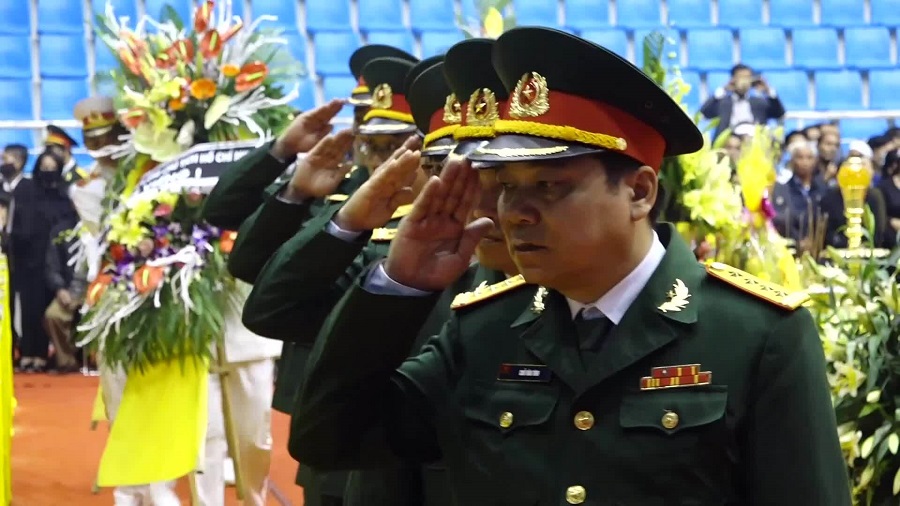 Trang phục dự đám tang trong quân đội